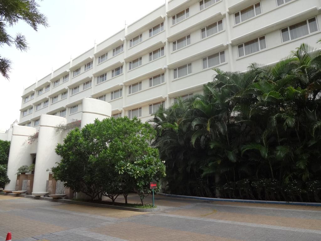 Ellaa Hotel Gachibowli Hyderabad Bagian luar foto