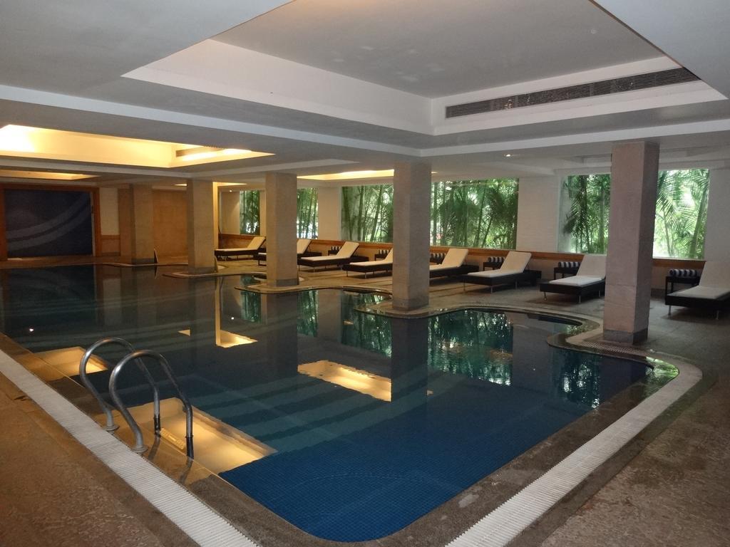 Ellaa Hotel Gachibowli Hyderabad Bagian luar foto