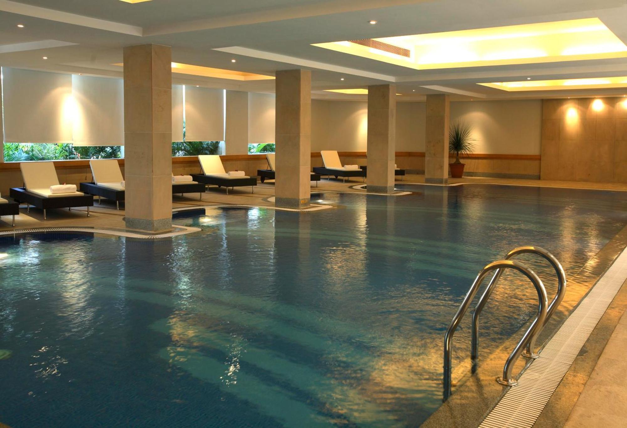 Ellaa Hotel Gachibowli Hyderabad Bagian luar foto