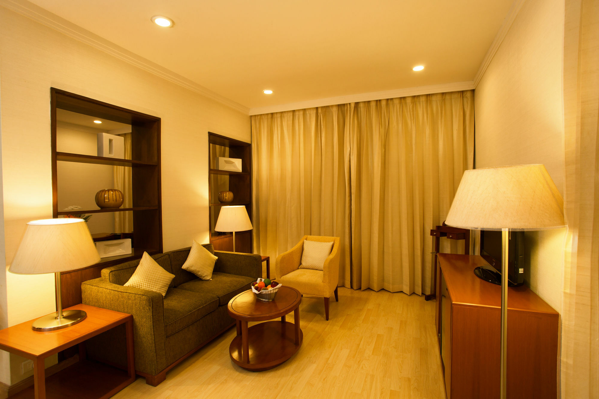 Ellaa Hotel Gachibowli Hyderabad Bagian luar foto